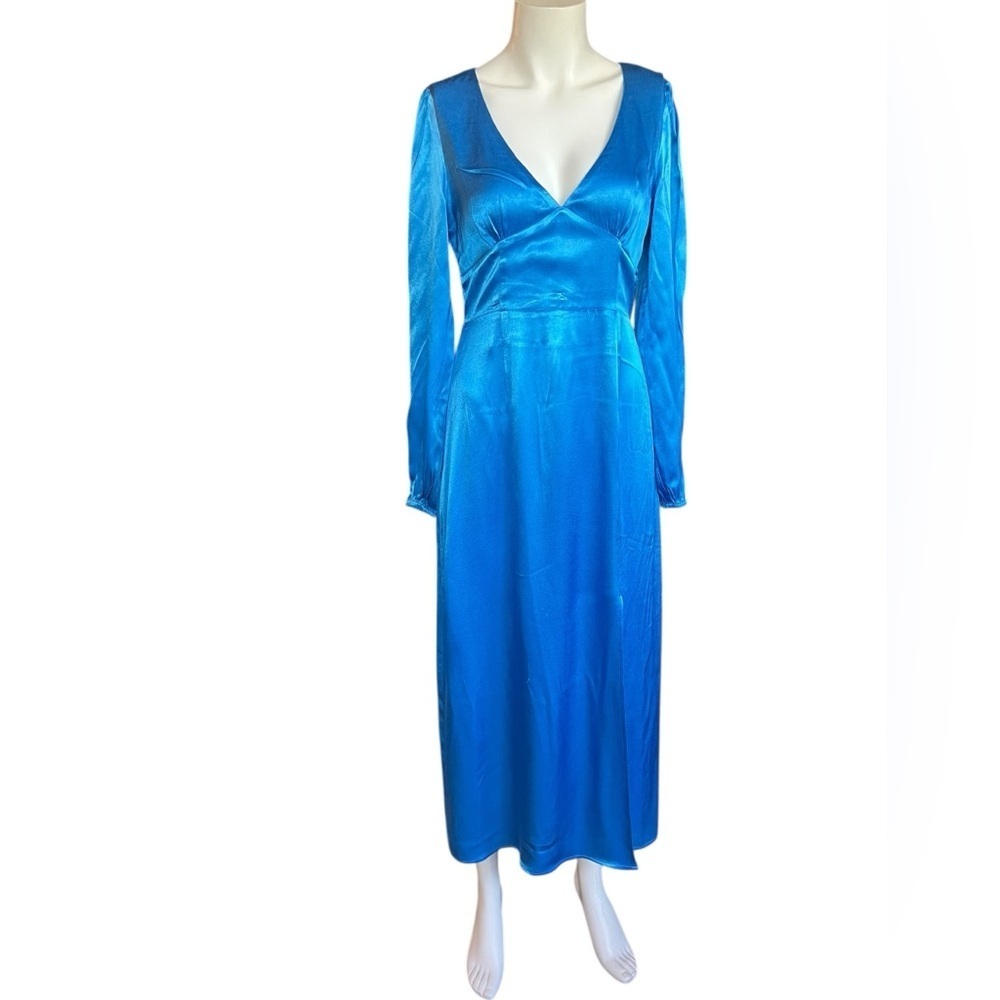 MINKPINK Blue V-Neck Bishop Sleeve Gown new with tag